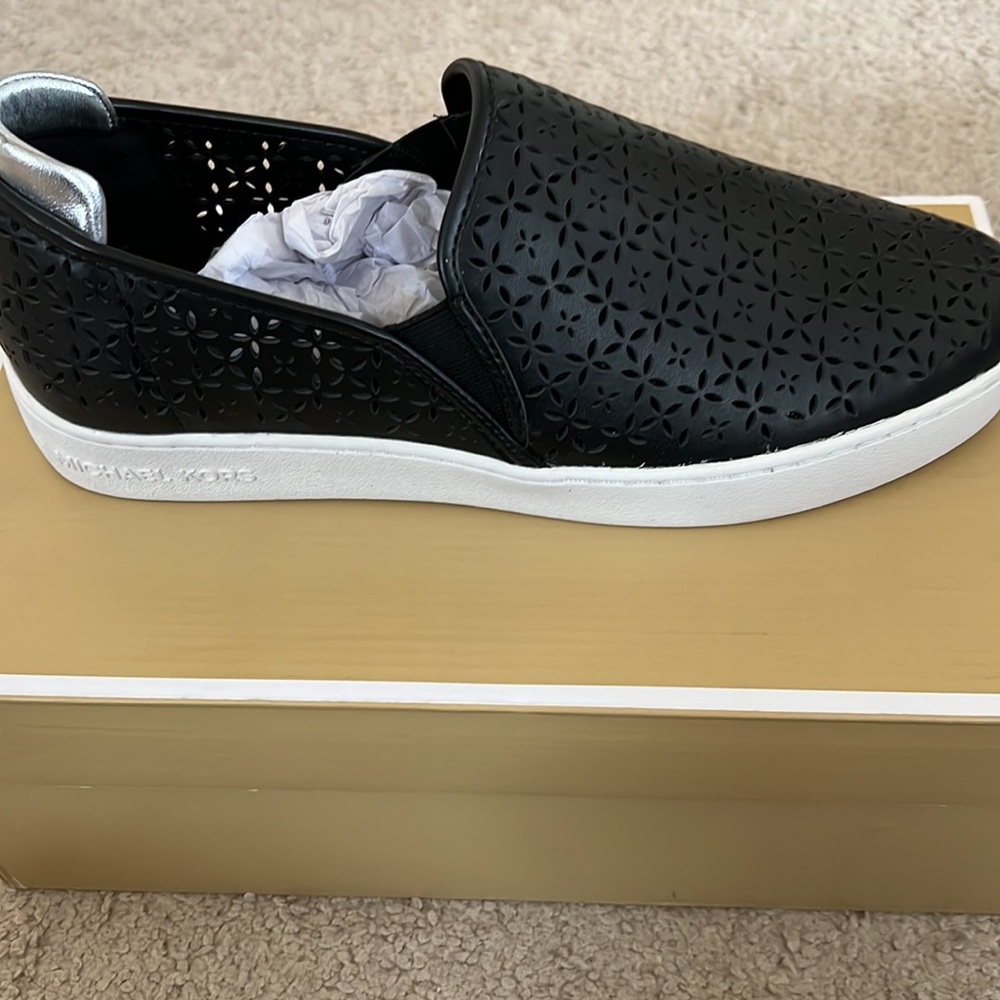 Michael Kors Women's Ophelia Slip-On Sneakers - Picture 5 of 8